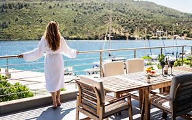Anassa Porto Koufo Sea Front Suites